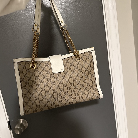 Gucci Purse - Picture 2 of 3